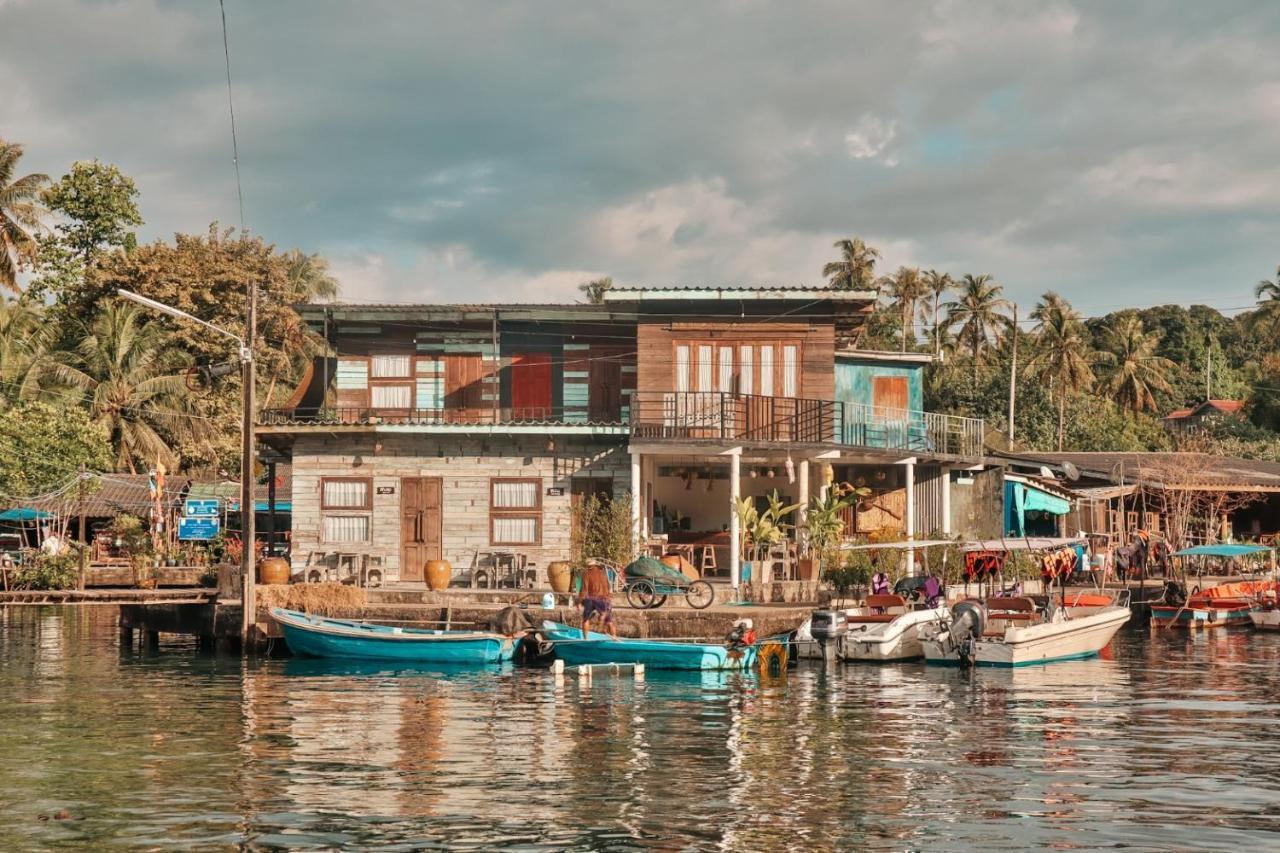 Baan Rabieng Talay Homestayบ้านระเบียงทะเล โฮมสเตย์เกาะกูด Ko Kut Zewnętrze zdjęcie
