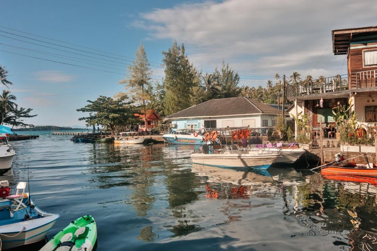 Baan Rabieng Talay Homestayบ้านระเบียงทะเล โฮมสเตย์เกาะกูด Ko Kut Zewnętrze zdjęcie
